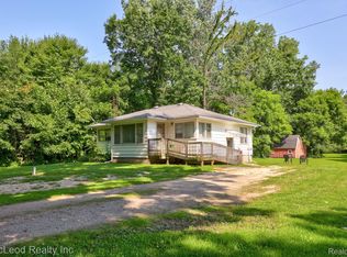 7604 Arbela Rd, Millington, MI 48746