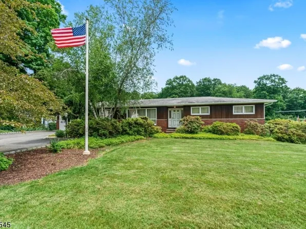 414 Ringwood Ave, Wanaque Boro, NJ 07465