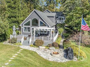 604 Black Oaks Trl, Howell, MI 48843