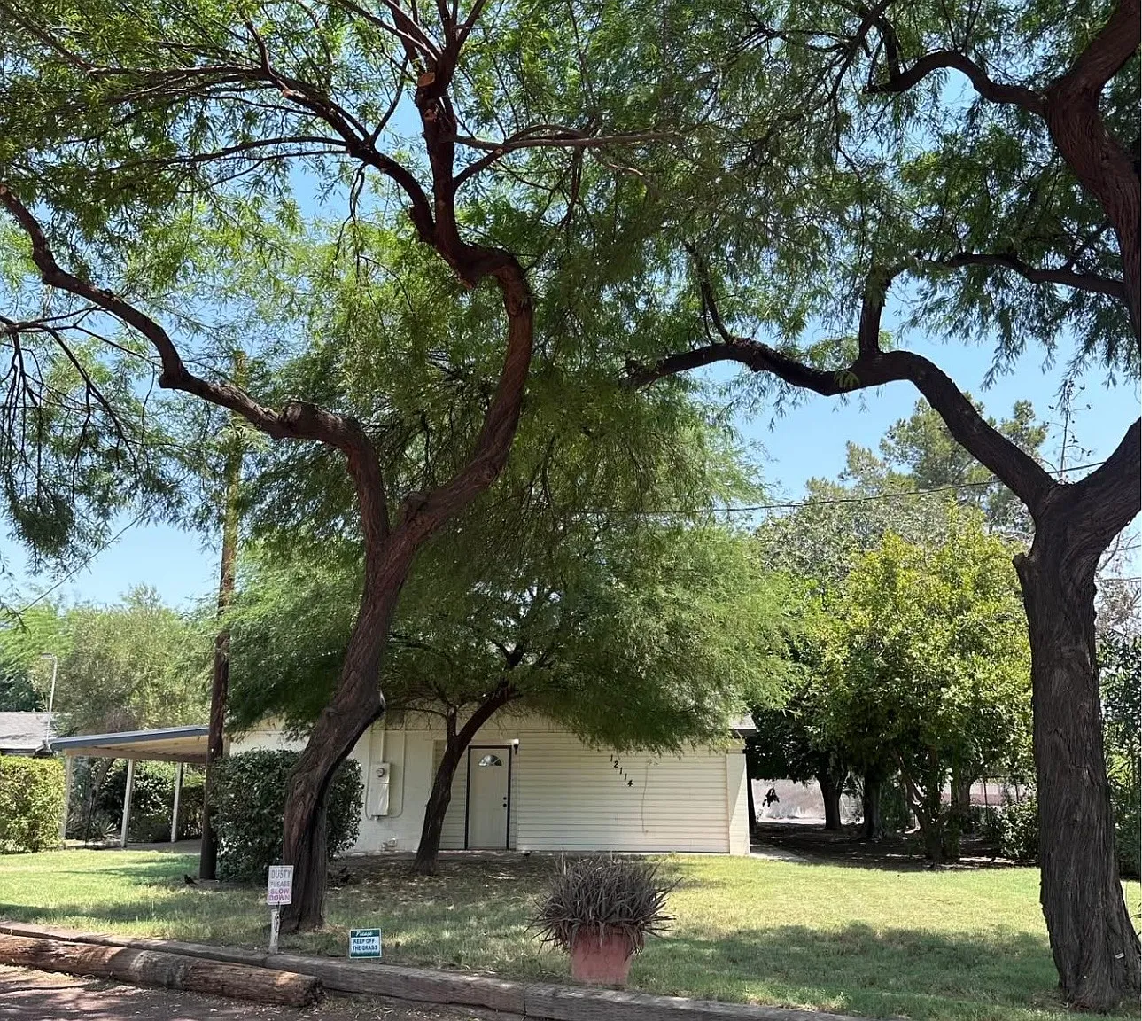 3 bed, 1870 sqft, $2,350 — Photo 2