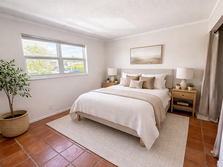 205 NE 3rd St #207 — Photo 11