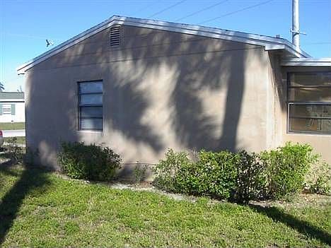 2nd image of 1430 Avenue F