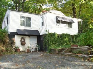 6984 W Jackson Rd, Ludington, MI 49431