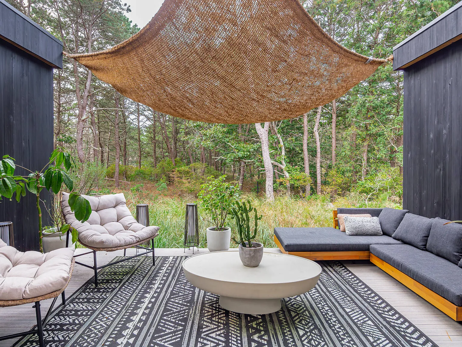 Discover Inspired Modern Architecture in Amagansett — Photo 3