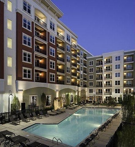 1st image of 705 Town Blvd NE APT 333