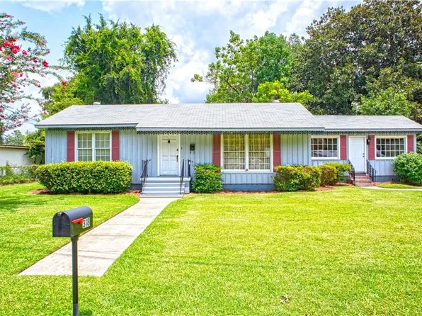 318 Sutherland Dr, Chickasaw, AL 36611