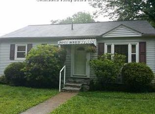 604 S Park Rd SE, Charleston, WV 25304