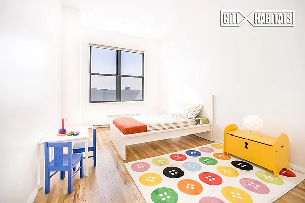 Rented by Citi Habitats | media 30