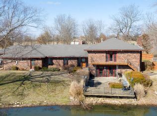 613 Willowbrook Rd, Parsons, KS 67357