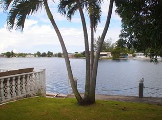 5720 Lagoon Dr, Fort Lauderdale, FL 33312