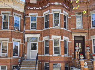 60-48 Bleecker St, Ridgewood, NY 11385