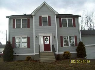 284 Curran Rd, Cumberland, RI 02864