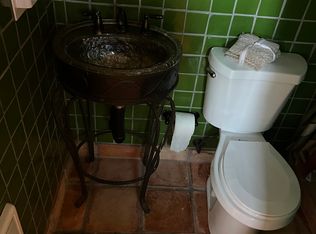 1197 Alameda De Las Pulgas UNIT B, Redwood City, CA 94061