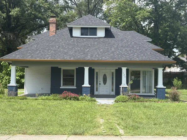 126 Western Ave, Sunman, IN 47041