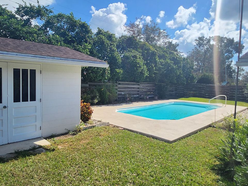 Ample space for the BBQ and get togethers