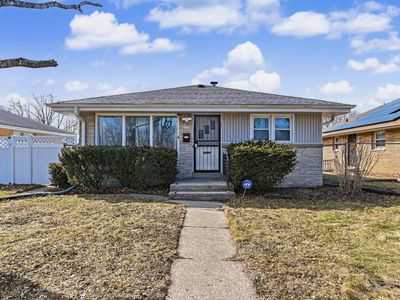 6045 West Lincoln Creek DRIVE, Milwaukee, WI, 53218