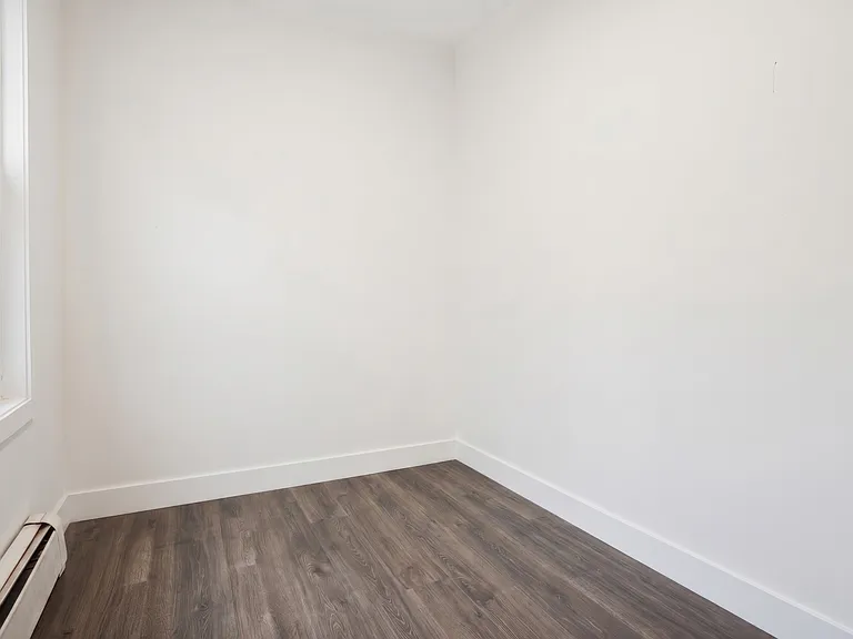 69 Devoe St #2 — Photo 5