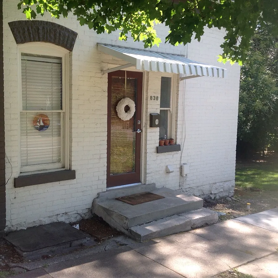2 bed, 540 sqft, $1,695 — Photo 1