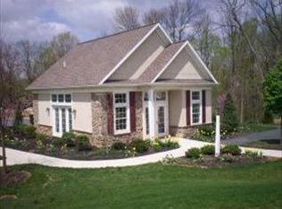 320 Wendover Way, Lancaster, PA 17603