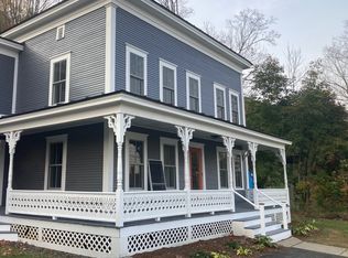 61 N Pleasant St, Bradford, VT 05033