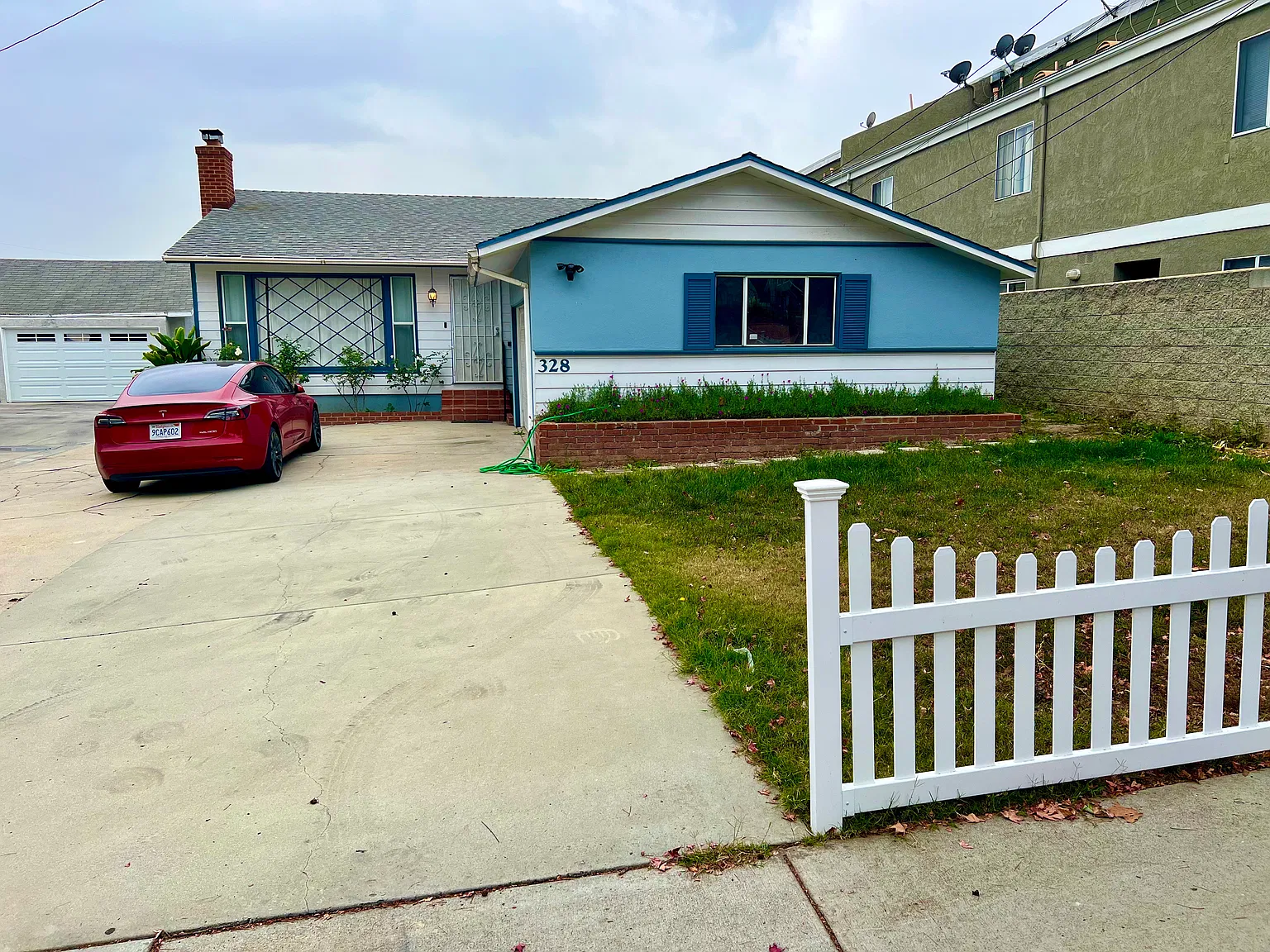 328 E Plymouth St — Photo 1