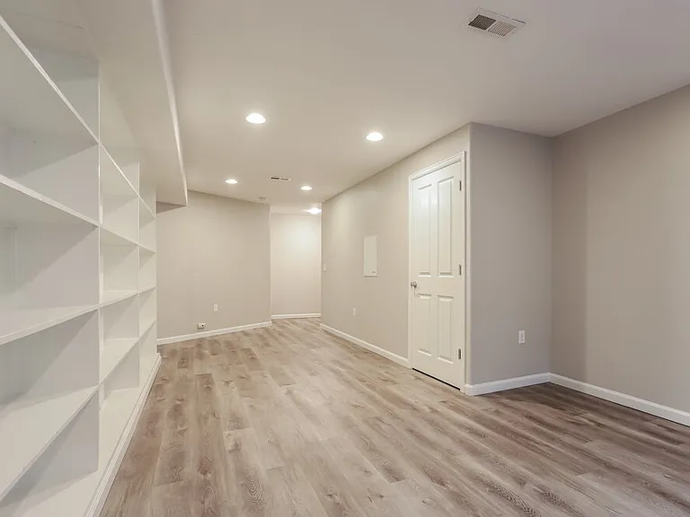1711 Red Poppy Dr — Photo 17