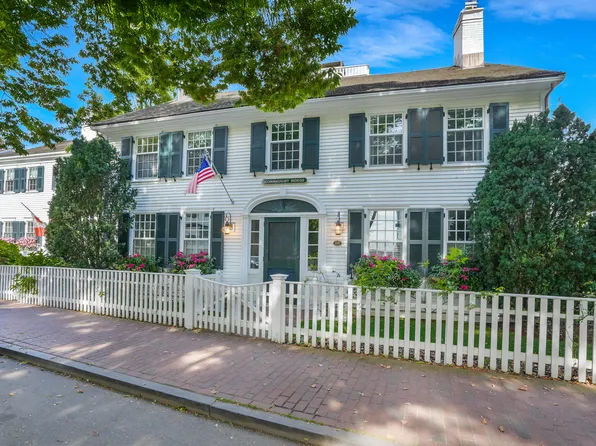 68 N Water Street, Edgartown, MA 02539