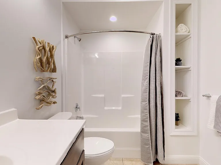 1001 Russell Blvd — Photo 32