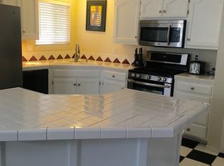 7100 Marigot Ct NW, Albuquerque, NM 87120