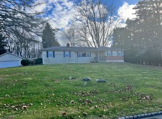 34 Treaty Rd, Randolph, NJ 07869