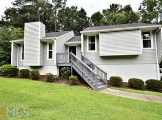 3511 Birchwood Trl, Snellville, GA 30078