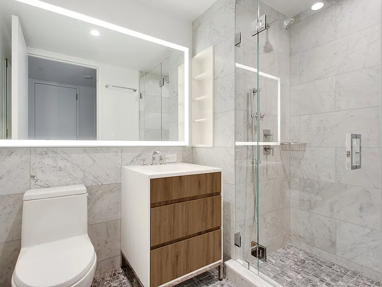 662 Pacific St #12Q — Photo 14