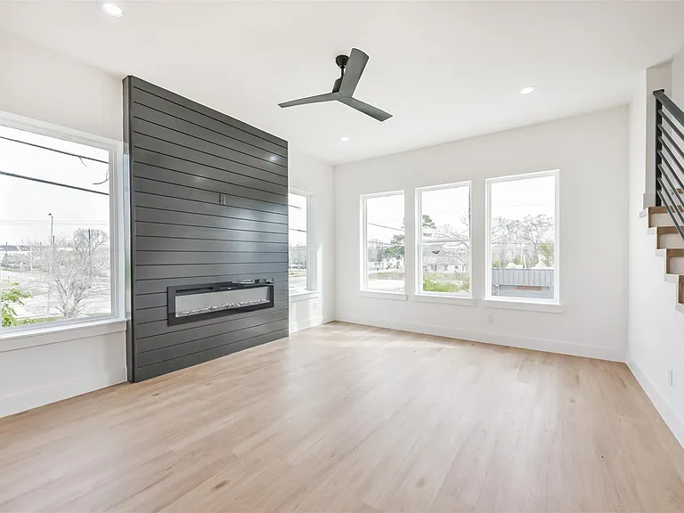 3808 Ennis St — Photo 14