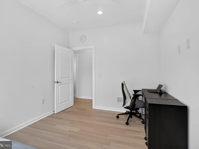 7354 Ridge Ave #27 — Photo 28