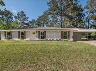 1477 Susek Dr, Pineville, LA 71360