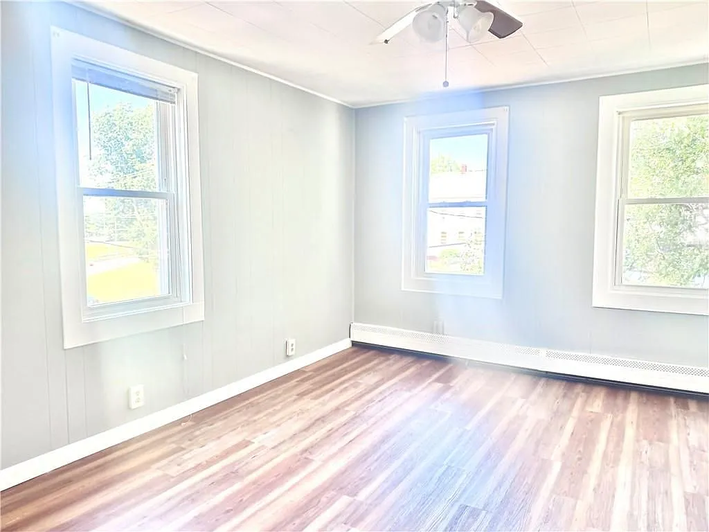 2 bed, 2.0 bath, 800 sqft, $2,100 — Photo 3