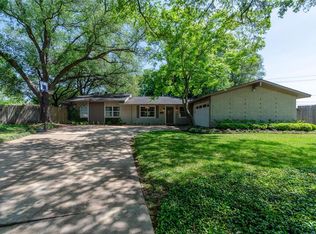 3203 Rockyridge Dr, Houston, TX 77063