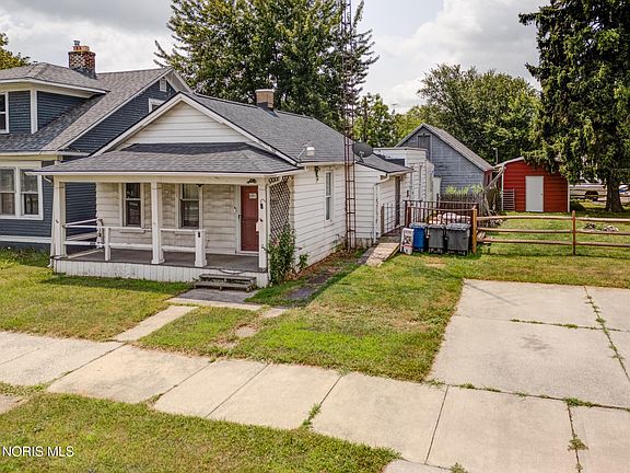 5th image of 709 Chicago St