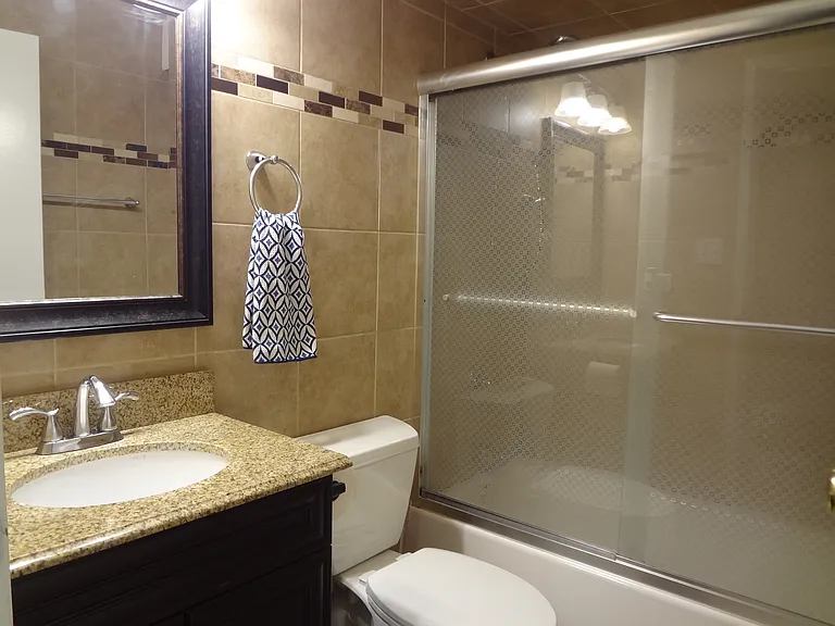 929 Casey Ct #6 — Photo 14