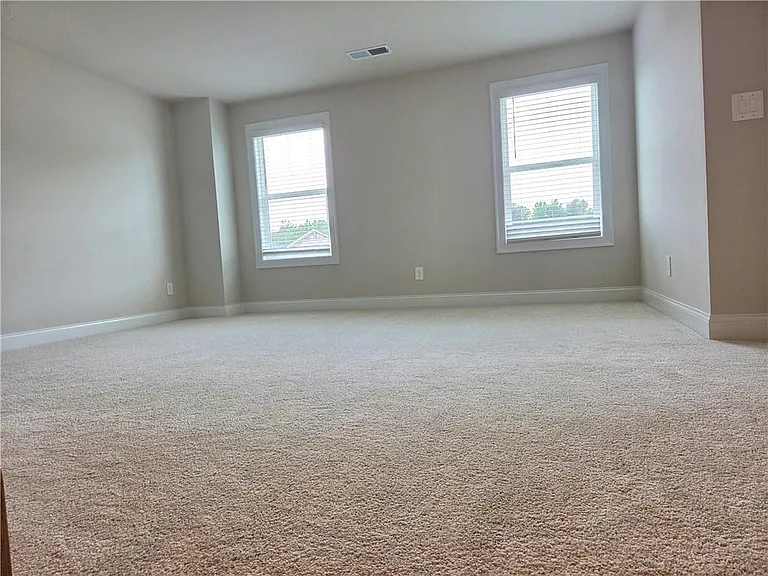 3158 Sweet Red Cir — Photo 23