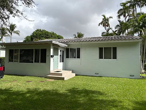 531 Oriole Ave Photo 1