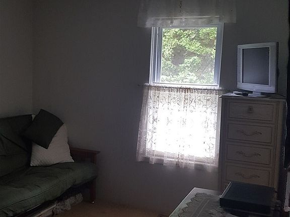 3rd image of 601 E Lake Dr