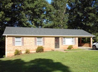 232 Arrowhead Dr, Madison Heights, VA 24572