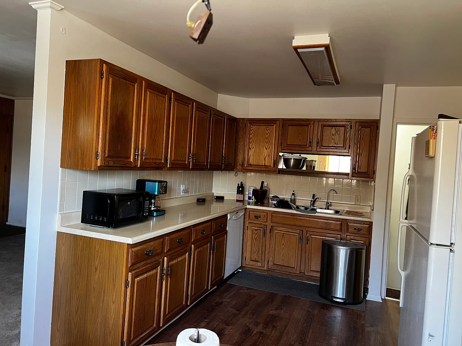 5 bed, 2000 sqft, $800 — Photo 2