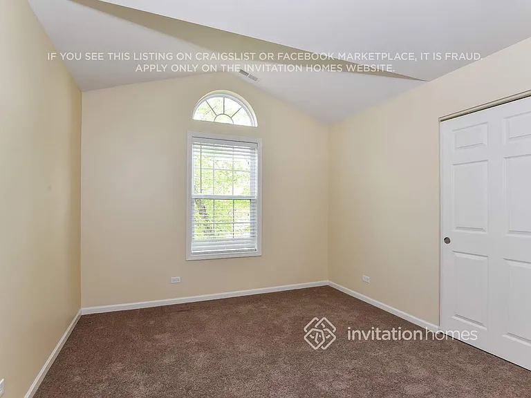 2499 Deerfield Dr — Photo 11