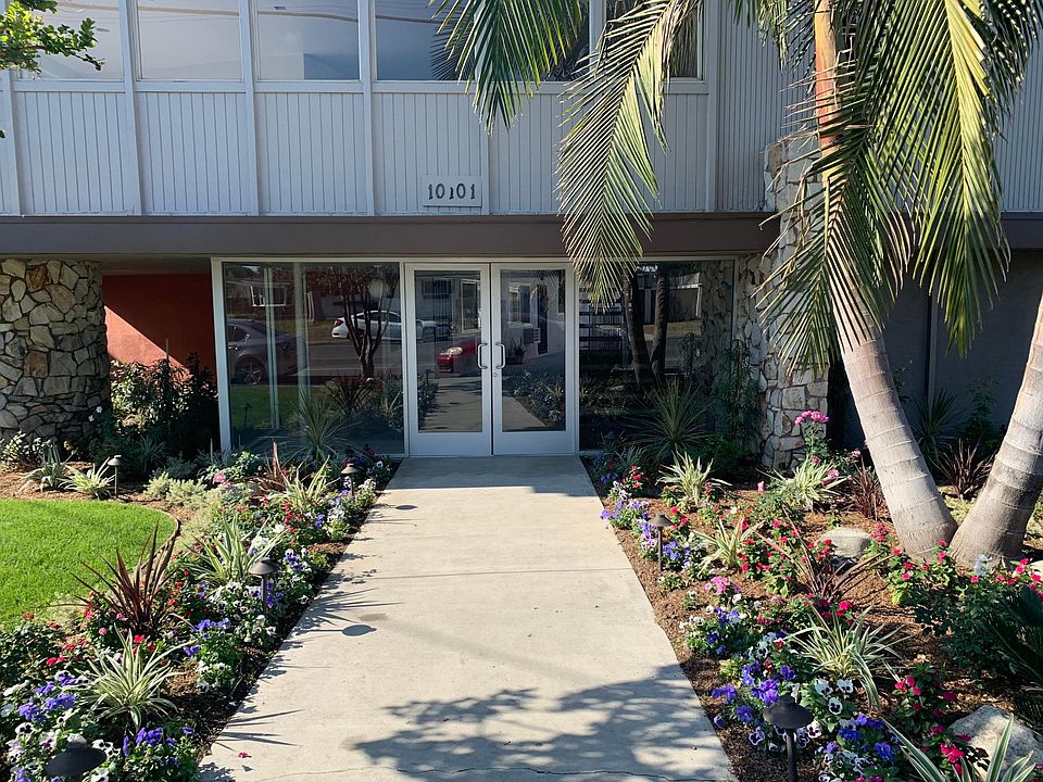 Beautiful flower garden along front walkway