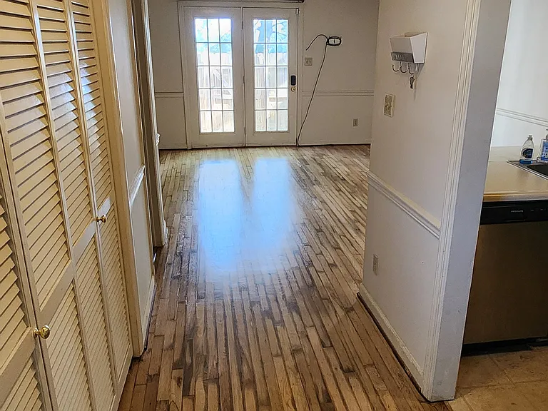 461 Bramblewood Ln — Photo 4