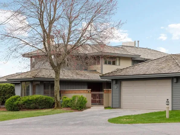 12659 S Marina Village Dr #10, Traverse City, MI 49684
