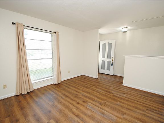 5th image of 1906 Quail Grove Ln