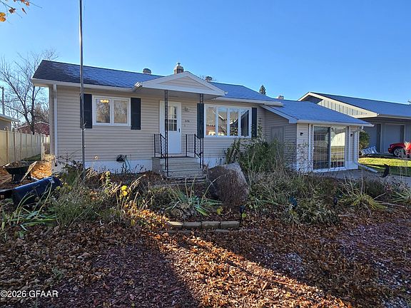 2nd image of 204 W 2nd St
